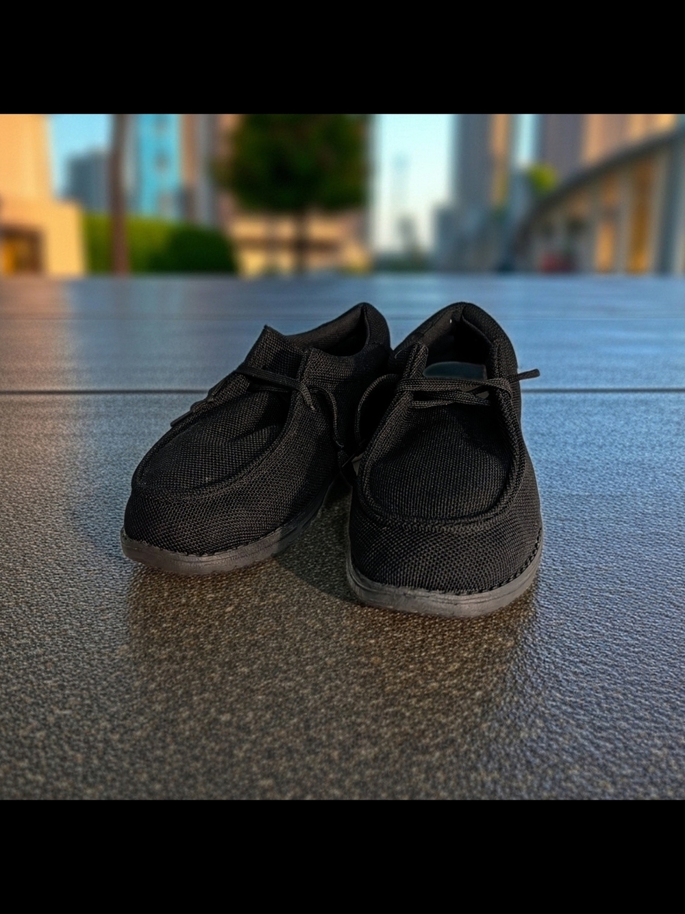 NWOT Unisex Casual Black Canvas Comfort Shoes Size 42 (Mens 8 Women's 10)